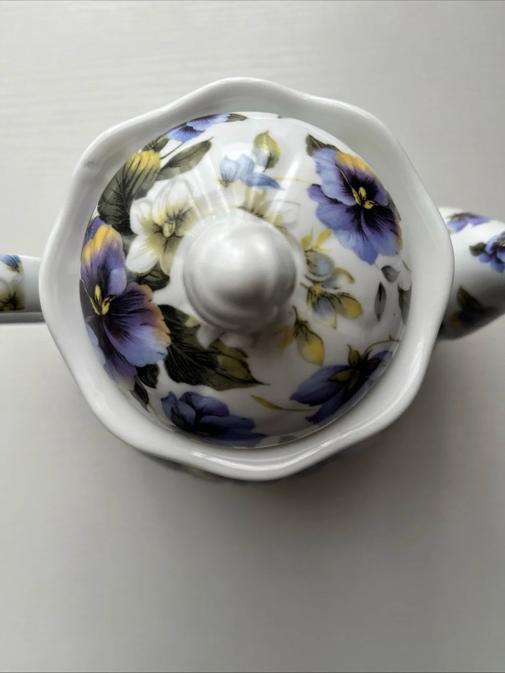 Kent Pottery brand kent